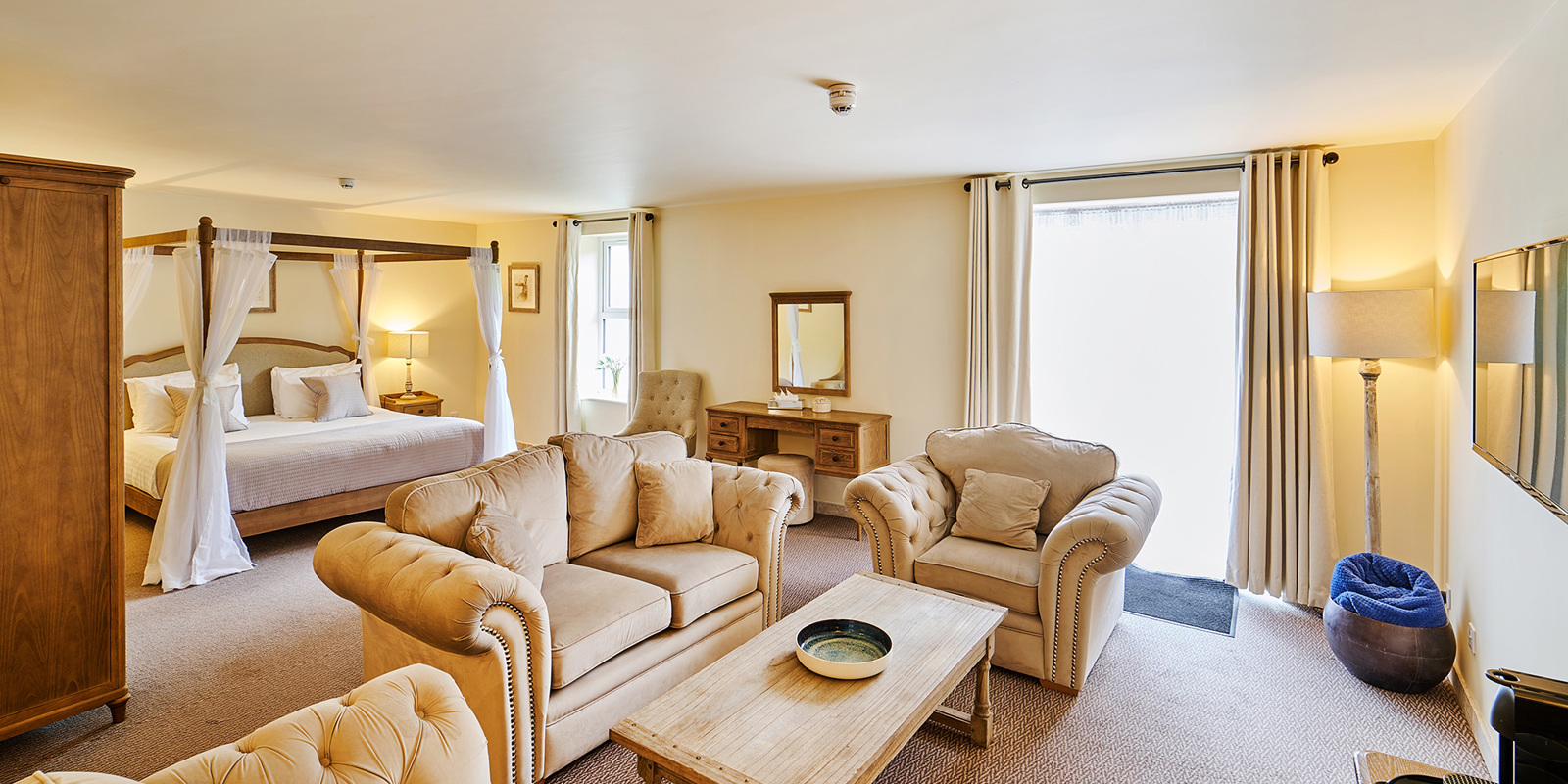 Comfortable Stay at Comis Hotel Isle of Man