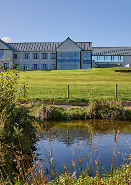 De061d6e1ba22486435deaf0c4d198e1b4a0c647